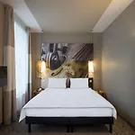 イビス センター ホテル 3*