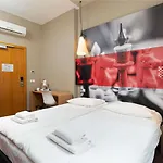 Ibis Centre
