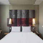 Hotel Ibis Centre 3*