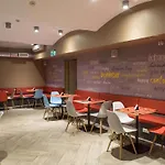 イビス センター ホテル 3*