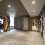Ibis Centre 3*