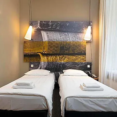 Ibis Centre Hotel