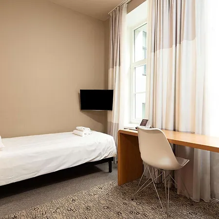 Ibis Centre Hotel