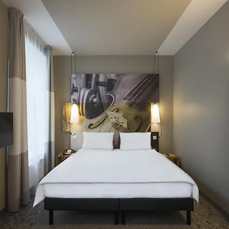 Hotel Ibis Centre 3*