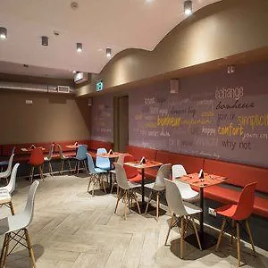 Hotel Ibis Centre 3*