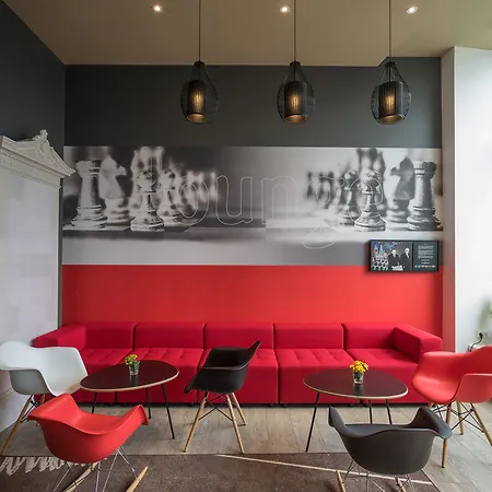 Ibis Centre Hotel 3*