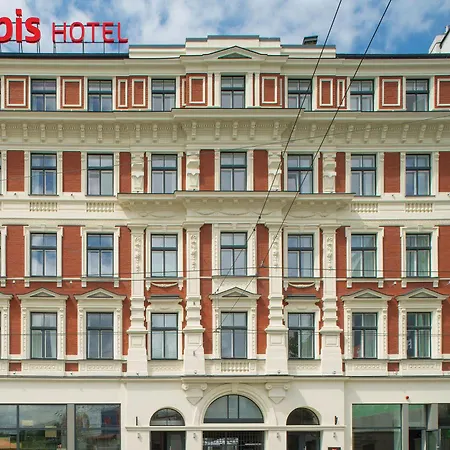Ibis Centre 3*