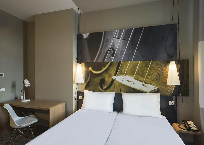 Ibis Centre Hotel