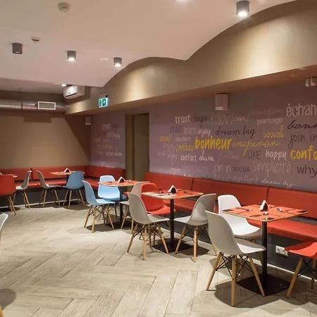 Ibis Centre Hotell 3*