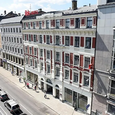 Hotel Ibis Centre 3*