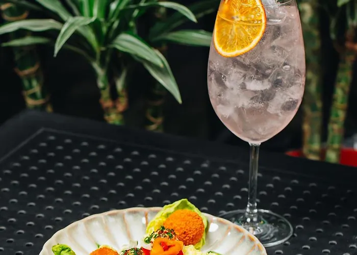 Hotel Ibis Centre 3*